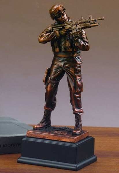 Army Military Man Sculpture Award Tribute Statue figurine Artwork